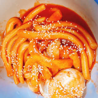 두번째 국떡 국가대표 떡볶이 1팩 + 영미칩 2봉 증정 — 4점을 준 리뷰어가 2019년 2월 올린 사용 사진