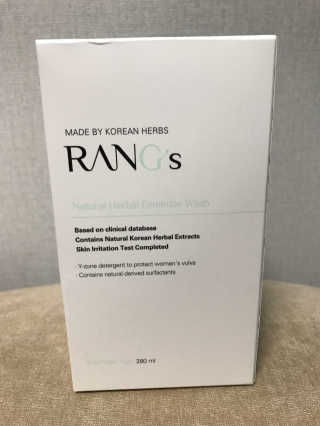 러브허브 랑스 내츄럴 허벌 페미닌 워시 — 5점을 준 리뷰어가 2017년 8월 올린 사용 사진