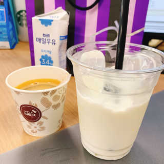 티바인 브라운 자일로스가 함유된 밀크티 블랜드 — 4.5점을 준 리뷰어가 2019년 9월 올린 사용 사진
