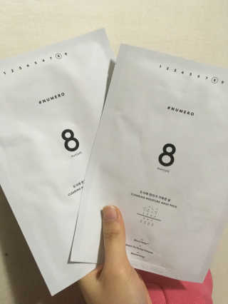 누메로 8 클리어링 모이스처 마스크팩 — 4점을 준 리뷰어가 2016년 12월 올린 사용 사진