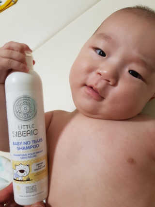 리틀시베리카 노 티어스 샴푸 — 5점을 준 리뷰어가 2017년 7월 올린 사용 사진