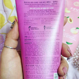 [후르디아] 과즙 뿜뿜 꿀보습 바디 에센스 3종 세트 — 5점을 준 리뷰어가 2019년 12월 올린 사용 사진