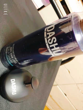 다슈코리아 다슈 단백질 한방 두피 골드 샴푸 500ml +샴푸브러쉬 — 5점을 준 리뷰어가 2020년 1월 올린 사용 사진