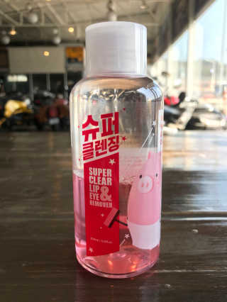 미팩토리 립앤아이 리무버 — 5점을 준 리뷰어가 2018년 2월 올린 사용 사진