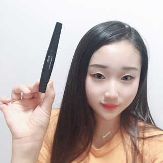 에이페 아이래쉬 리치 세럼 — 3.67점을 준 리뷰어가 2018년 9월 올린 사용 사진