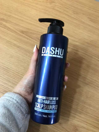 다슈코리아 다슈 데일리 단백질 한방 두피 골드 샴푸 500ml — 5점을 준 리뷰어가 2019년 1월 올린 사용 사진