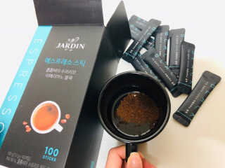 (주)쟈뎅 쟈뎅 에스프레소 스틱 아메리카노 블랙 — 5점을 준 리뷰어가 2018년 10월 올린 사용 사진