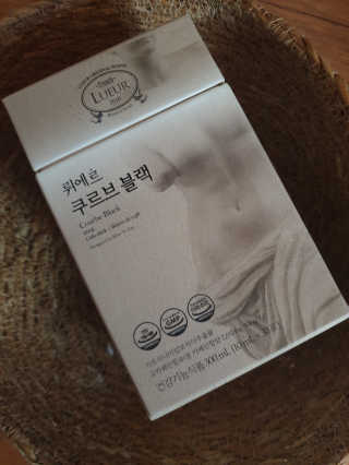 [하우투잇] 뤼에르 쿠르브 블랙 10ml x 30포 총 300ml — 5점을 준 리뷰어가 2020년 3월 올린 사용 사진