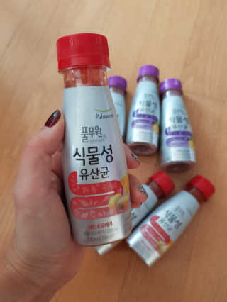 풀무원 식물성유산균 레드앤오메가 + 푸룬앤바이오 — 5점을 준 리뷰어가 2018년 11월 올린 사용 사진