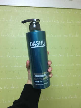 다슈코리아 다슈 데일리 패스트 한방 두피 샴푸 500ml — 5점을 준 리뷰어가 2018년 2월 올린 사용 사진