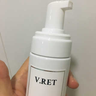 V.RET 브이렛 여성청결제 — 4점을 준 리뷰어가 2018년 7월 올린 사용 사진