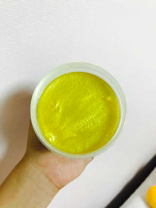 러쉬 샤워젤리 후쉬 240g 리프레셔 250g — 4.33점을 준 리뷰어가 2017년 8월 올린 사용 사진