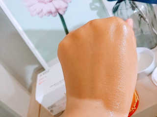 아크웰 아쿠아 클리니티 수분크림 — 5점을 준 리뷰어가 2018년 10월 올린 사용 사진