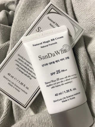 [스킨큐어] 산다화 내추럴 매직 비비 크림 — 4점을 준 리뷰어가 2019년 7월 올린 사용 사진