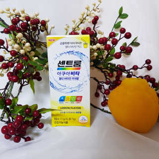 센트룸 아쿠아비타 레몬향, 딸기향 — 5점을 준 리뷰어가 2019년 6월 올린 사용 사진