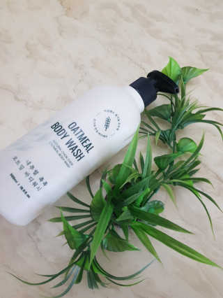 (주)에네스티 내추럴 촉촉  오트밀 바디워시 500ml — 5점을 준 리뷰어가 2019년 10월 올린 사용 사진
