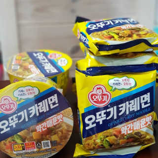 오뚜기카레면 2차 모집 — 4.5점을 준 리뷰어가 2019년 2월 올린 사용 사진