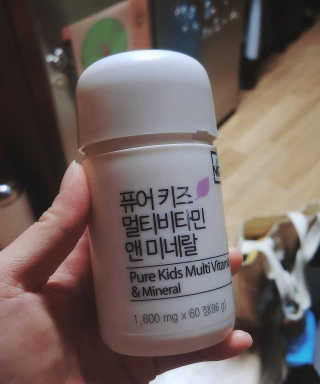 네츄럴굿띵스 퓨어 키즈 멀티비타민 앤 미네랄 30일분 — 4.17점을 준 리뷰어가 2017년 12월 올린 사용 사진