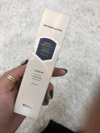 메이메리 쓰리이펙츠 모이스처 톤업크림 50ml — 5점을 준 리뷰어가 2019년 12월 올린 사용 사진