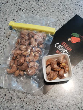 드림캐슈넛 50g X 6개 — 5점을 준 리뷰어가 2018년 9월 올린 사용 사진