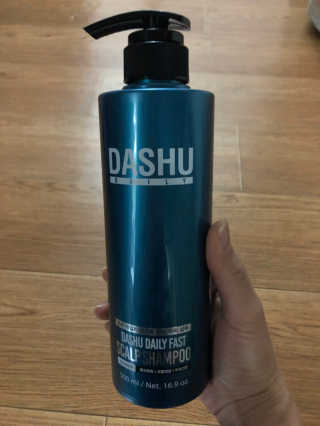 다슈코리아 다슈 데일리 패스트 한방 두피 샴푸 500ml — 3점을 준 리뷰어가 2020년 2월 올린 사용 사진