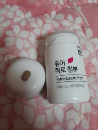 네츄럴굿띵스 퓨어 락토 철분 60일분 — 5점을 준 리뷰어가 2018년 2월 올린 사용 사진