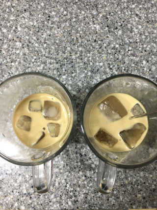 네스카페 코리아 네스카페 크레마 코코넛라떼 — 5점을 준 리뷰어가 2018년 1월 올린 사용 사진