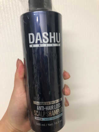 다슈코리아 다슈 데일리 한방 두피 골드 샴푸 500ml — 3점을 준 리뷰어가 2019년 3월 올린 사용 사진