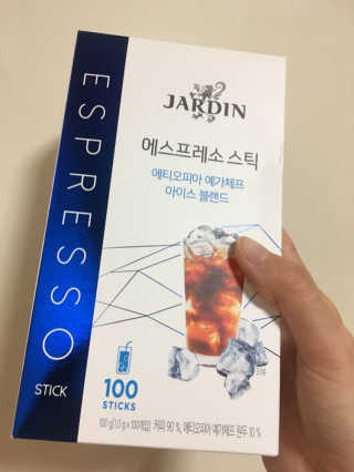(주)쟈뎅 [쟈뎅] 에스프레소스틱 아이스블렌드 — 5점을 준 리뷰어가 2019년 4월 올린 사용 사진