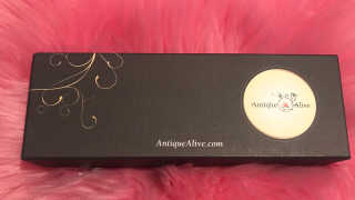 Antique Alive  두피마사지 원목 나전칠기 헤어브러쉬 — 5점을 준 리뷰어가 2018년 7월 올린 사용 사진