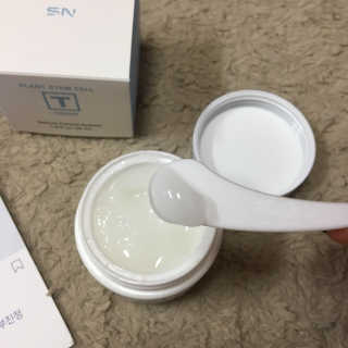 SN 에스엔 티크림 — 3.67점을 준 리뷰어가 2017년 12월 올린 사용 사진