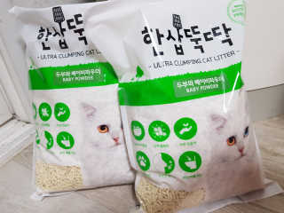 [펫토리아] BEST 고양이두부모래 6L 한삽뚝딱 — 5점을 준 리뷰어가 2019년 2월 올린 사용 사진