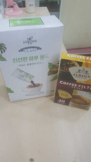 (주)쟈뎅 [쟈뎅] 클래스 신선한 하루 원두+여과지 SET — 5점을 준 리뷰어가 2019년 3월 올린 사용 사진