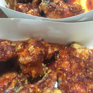 [치킨마루]-  빠사칸레드 + 콜라 500ml — 4점을 준 리뷰어가 2019년 5월 올린 사용 사진
