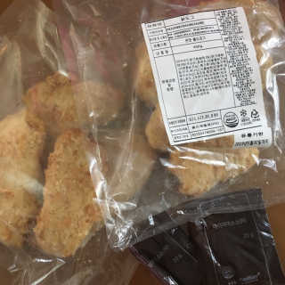 네이처플로우 올립 닭도그 450g 2팩 무료소스 2팩증정 1팩당 80g — 5점을 준 리뷰어가 2018년 11월 올린 사용 사진