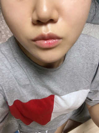 니코피 비타립틴트 — 5점을 준 리뷰어가 2019년 9월 올린 사용 사진