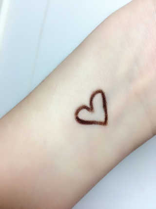 베어블랑 슈퍼 쉴드 쿠션 — 5점을 준 리뷰어가 2018년 2월 올린 사용 사진