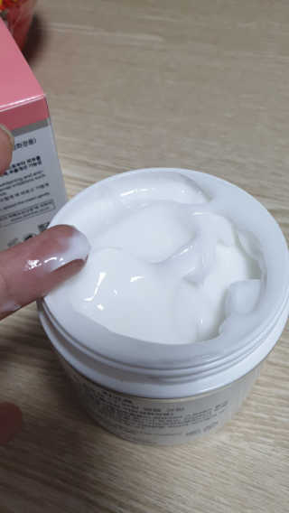 지고트 비타솔루션12 퍼밍 앰플 크림 100ml — 5점을 준 리뷰어가 2019년 8월 올린 사용 사진
