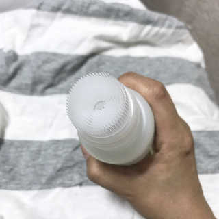 에코버 친환경 얼룩제거제 — 4.33점을 준 리뷰어가 2018년 8월 올린 사용 사진