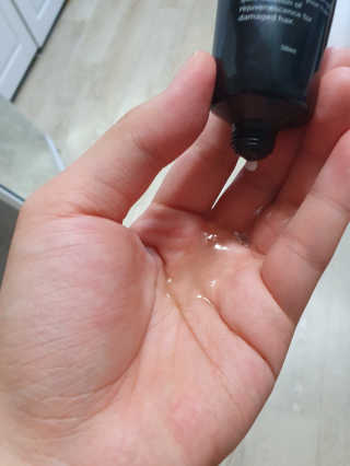 홈앤살롱 집에서 하는 모발클리닉 디스 이즈 앝 — 5점을 준 리뷰어가 2019년 8월 올린 사용 사진