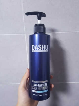 다슈코리아 다슈 데일리 한방 두피 골드 샴푸 500ml — 4.33점을 준 리뷰어가 2017년 12월 올린 사용 사진