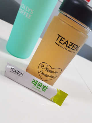 티젠 레몬밤 + 마이보틀 — 5점을 준 리뷰어가 2018년 7월 올린 사용 사진