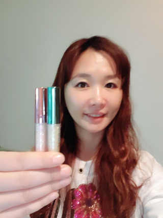 [블랙루즈] 펄블리 아이 글리터 2종 — 4점을 준 리뷰어가 2019년 1월 올린 사용 사진