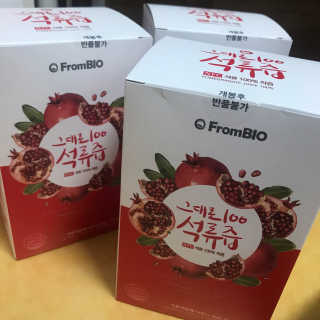 프롬바이오 오직 석류만 [그대로100 석류즙] 하루 1포로 건강하게 — 4.5점을 준 리뷰어가 2019년 12월 올린 사용 사진