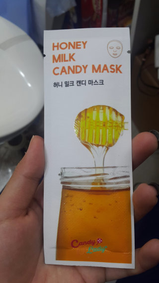 캔디오레이디 허니밀크 캔디마스크 — 3.5점을 준 리뷰어가 2016년 8월 올린 사용 사진