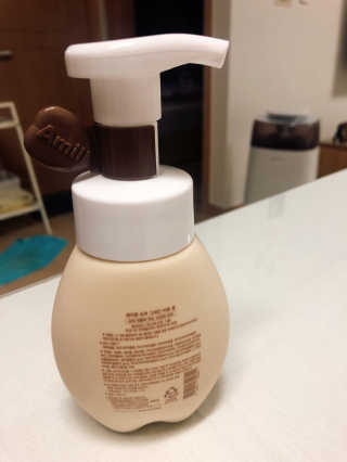 에이밀 슈퍼 그레인 버블 폼 200ml — 4.5점을 준 리뷰어가 2019년 9월 올린 사용 사진