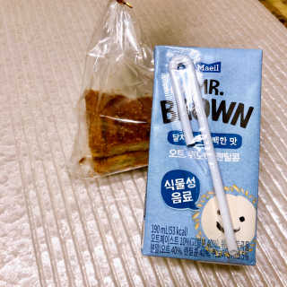 헤이미스터브라운 [매일유업] 헤이 미스터브라운 12개입 — 5점을 준 리뷰어가 2019년 8월 올린 사용 사진