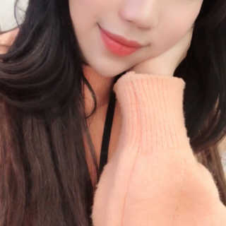 [블랙루즈] 로즈 벨벳 립스틱 택1+랜덤1 — 4점을 준 리뷰어가 2019년 1월 올린 사용 사진