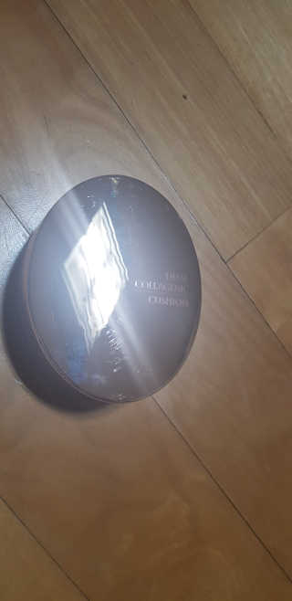[라보드더마펌] 듀얼 콜라제닉 쿠션 — 5점을 준 리뷰어가 2019년 9월 올린 사용 사진