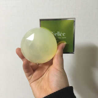 비엘리 폴렌 내추럴 솝 — 3.5점을 준 리뷰어가 2017년 2월 올린 사용 사진